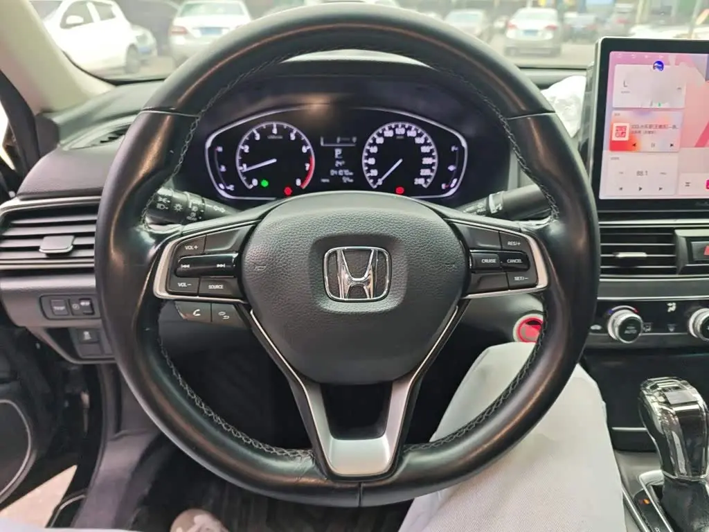 Honda Accord 2020 — Photo 11/20