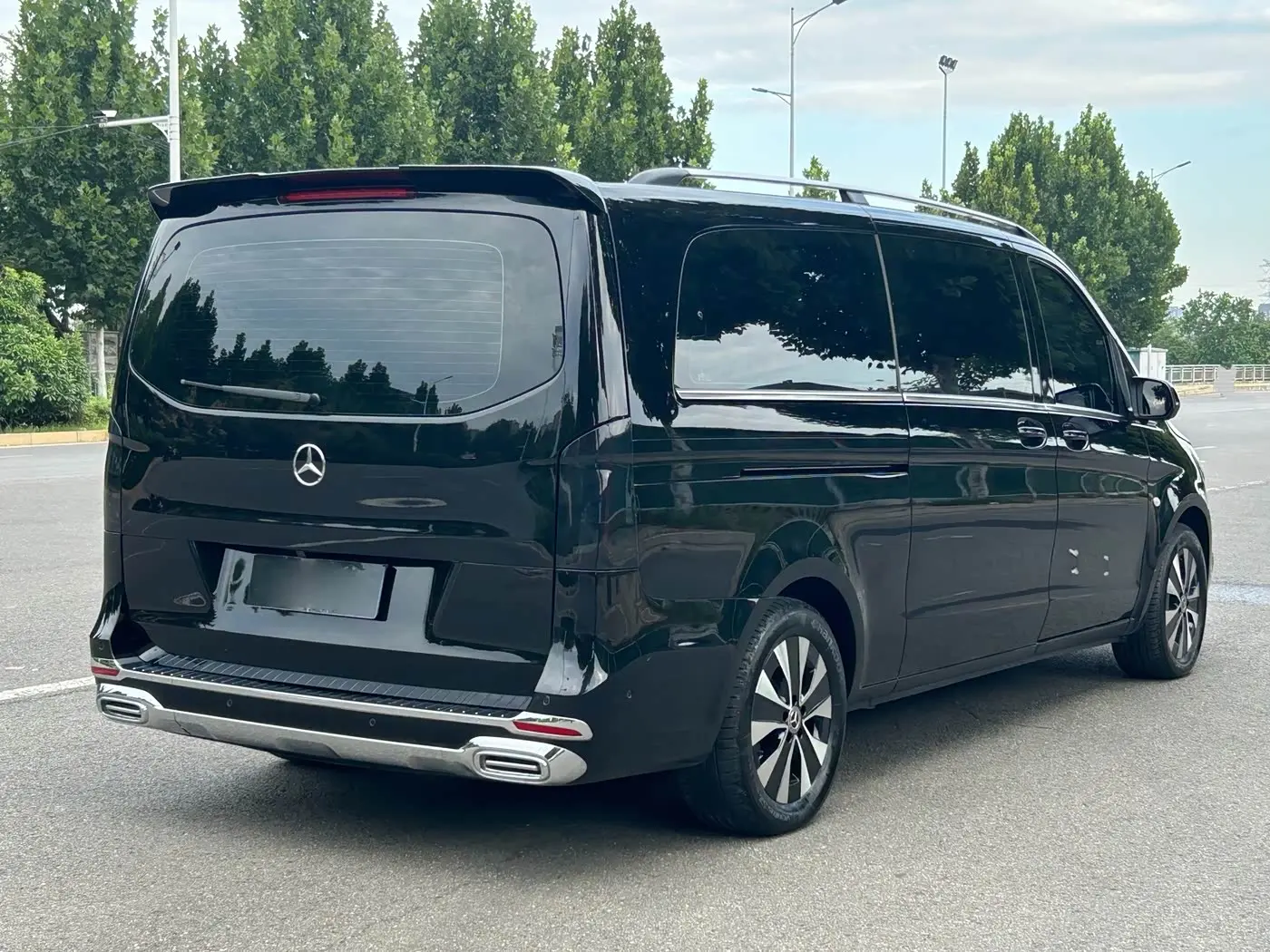 Mercedes-Benz Vito 2023 — Photo 20/20