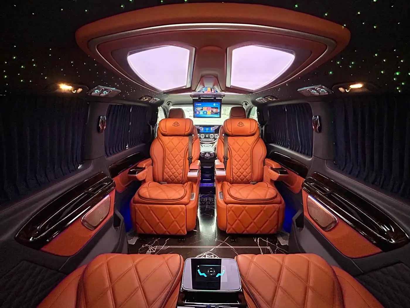Mercedes-Benz Vito 2023 — Photo 12/20