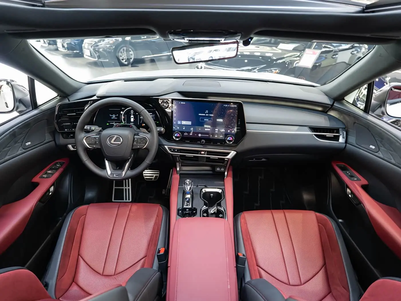 Lexus RX 2025 — Photo 13/20