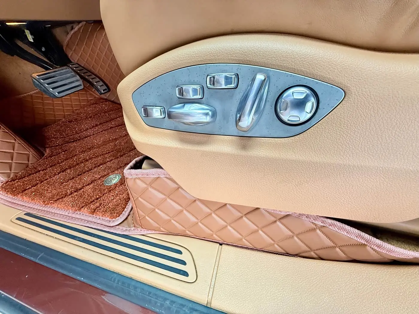 Porsche Cayenne 2012 — Şəkil 9/20