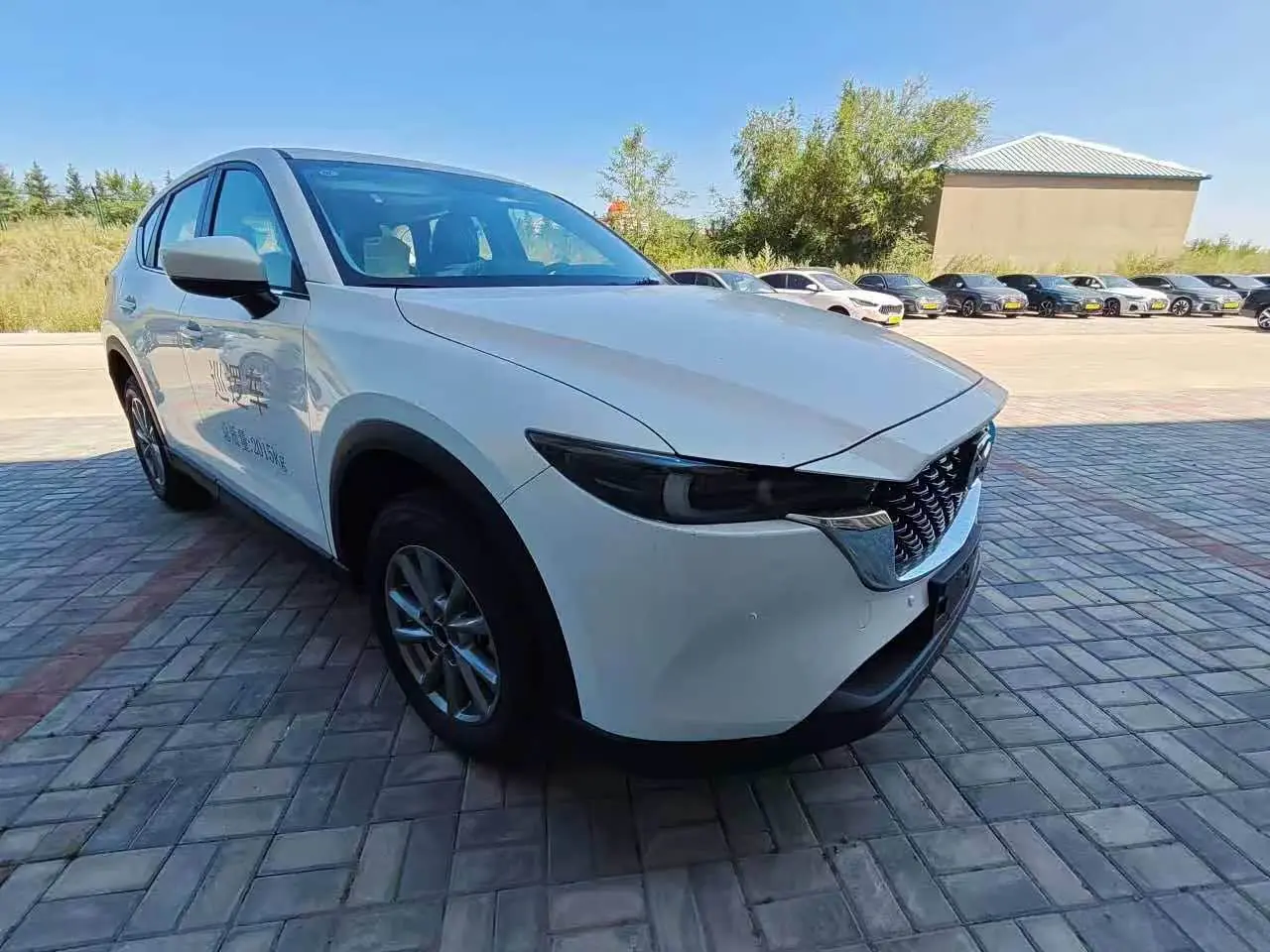 Mazda CX-5 2026 — Photo 6/8