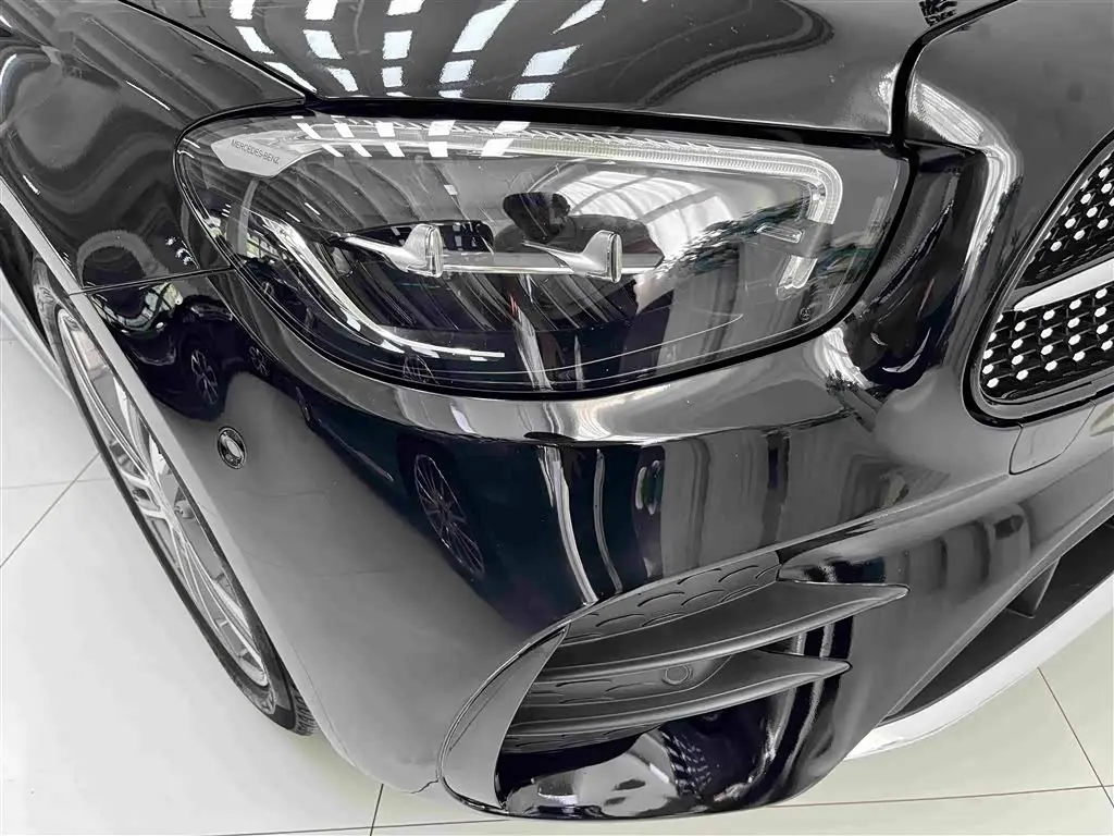 Mercedes-Benz E-Class 2023 — Фото 15/19