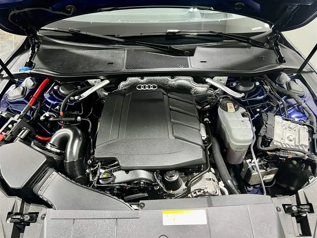 Audi A7 2021 — Şəkil 15/16