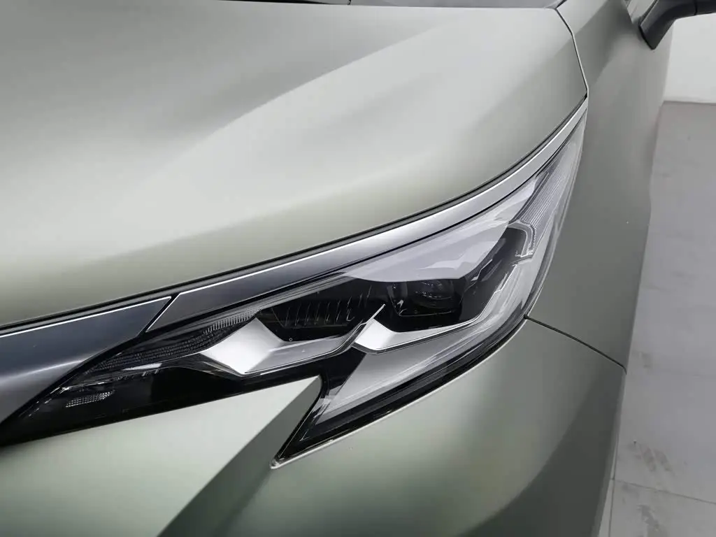 Toyota Sienna 2022 — Şəkil 7/20