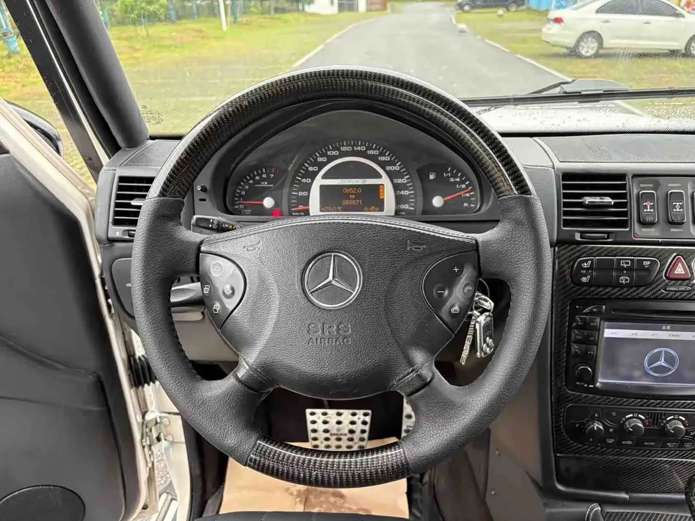 Mercedes-Benz G-Class AMG 2010 — Фото 5/13