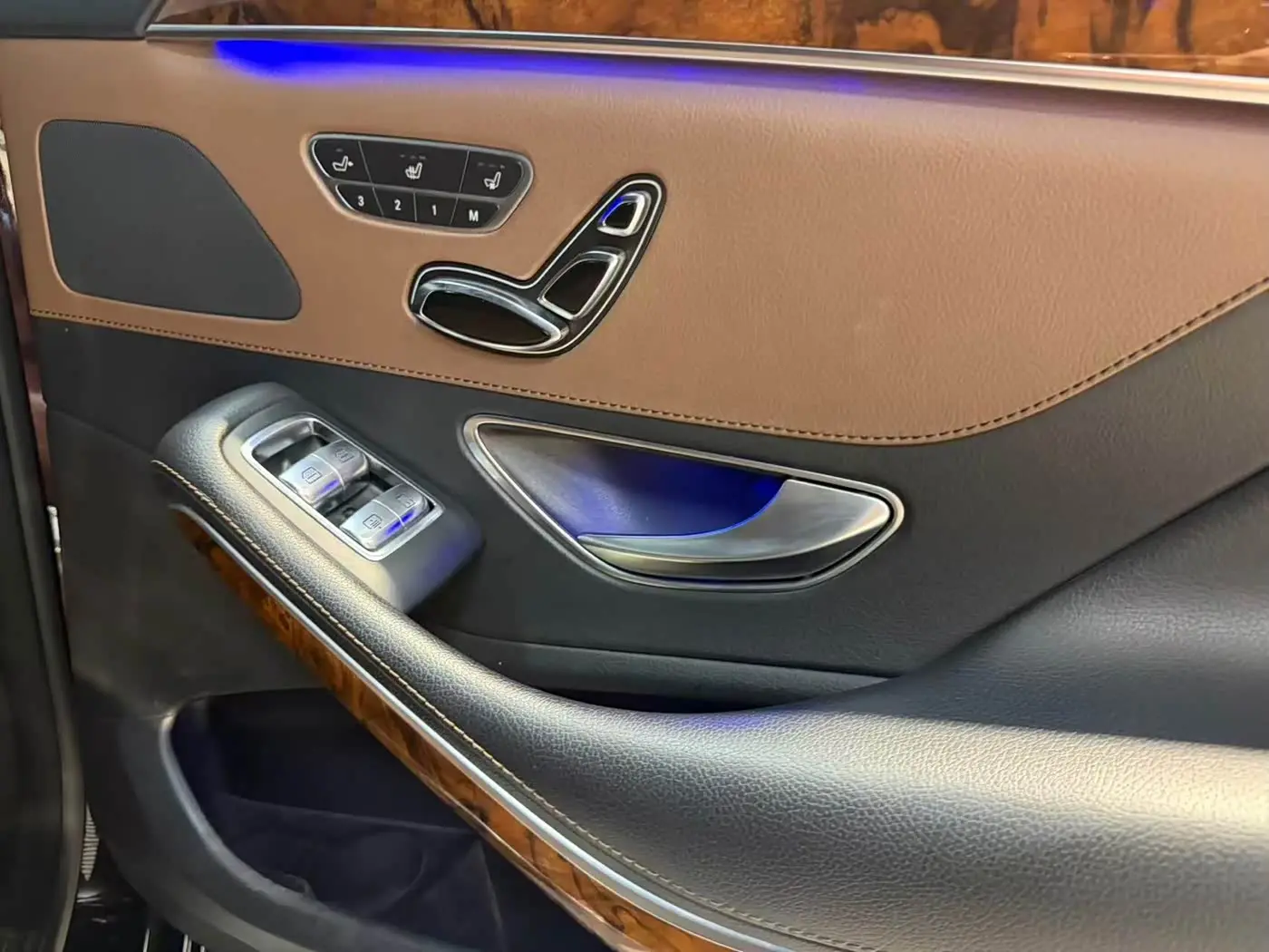 Mercedes-Benz S-Class 2014 — Photo 15/16