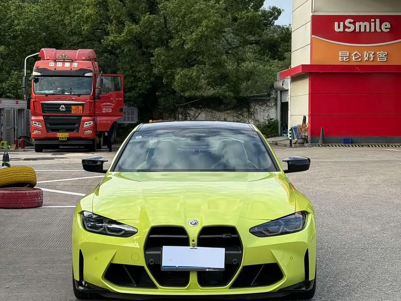 BMW M4 2022 — Photo 2/9