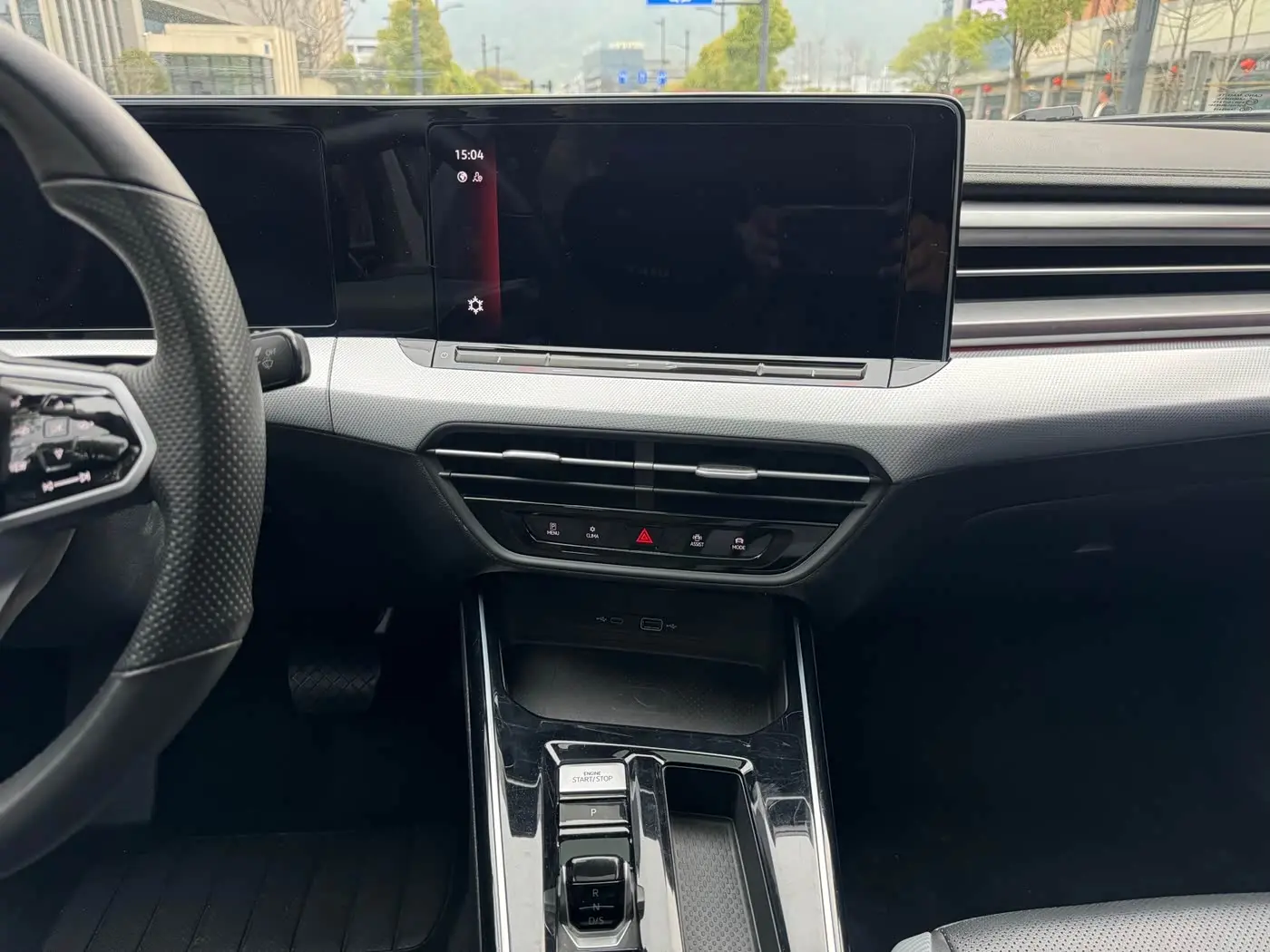 Volkswagen Lamando 2023 — Photo 10/17