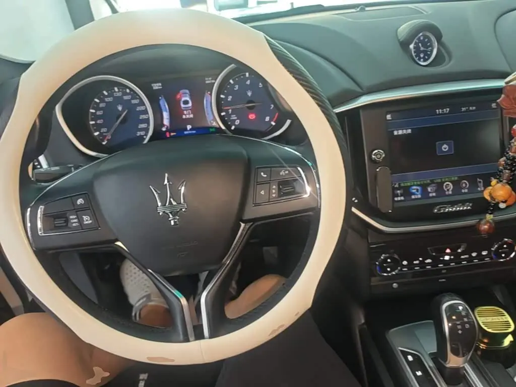 Maserati Ghibli 2016 — Photo 10/20