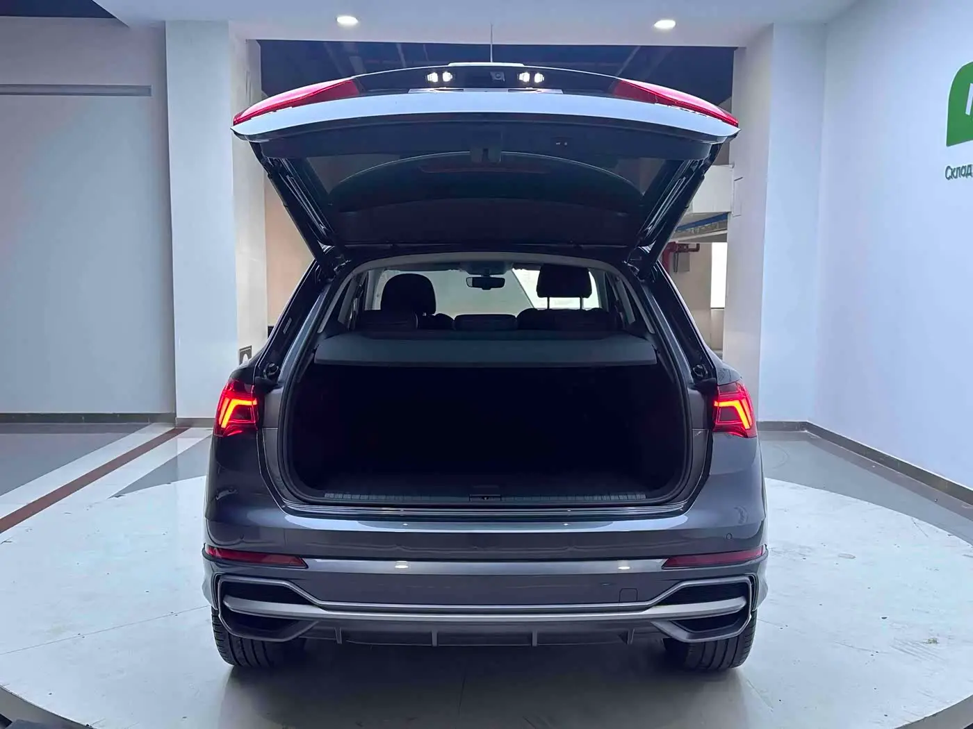 Audi Q3 2022 — Фото 12/20