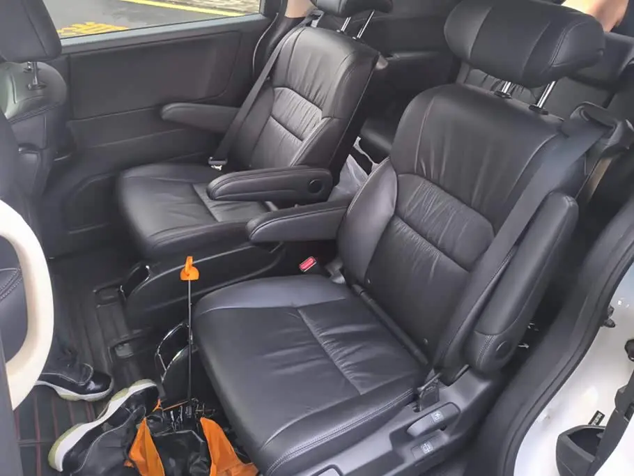 Honda Odyssey 2019 — Фото 11/16