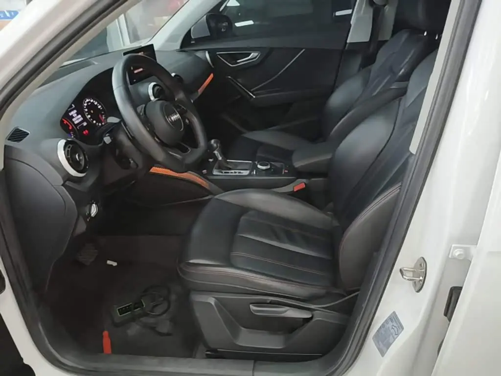 Audi Q2L 2023 — Photo 15/20