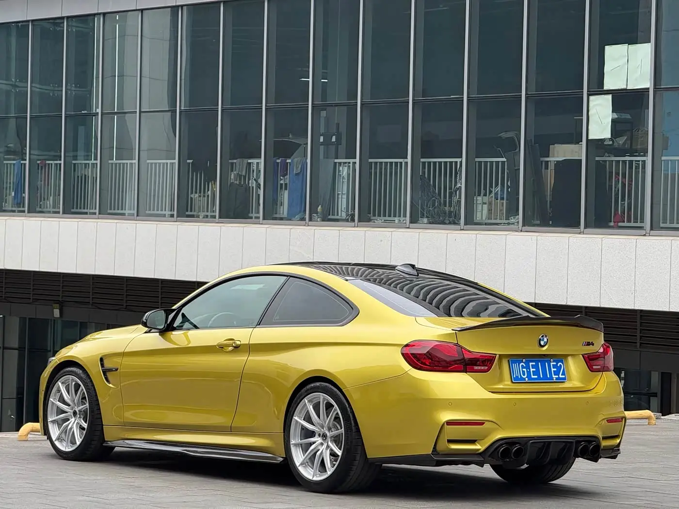 BMW M4 2017 — Photo 11/18