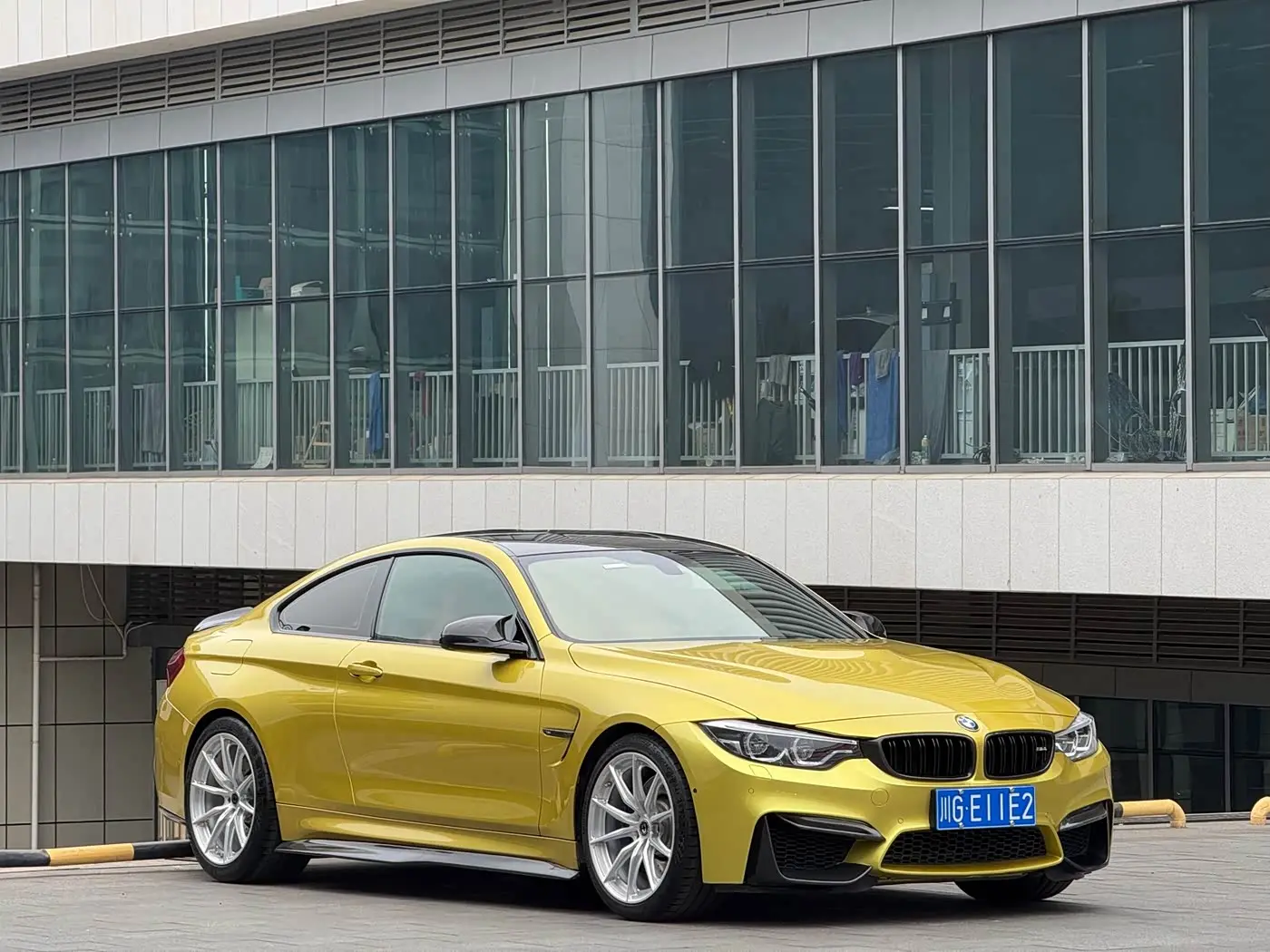 BMW M4 2017 — Photo 3/18