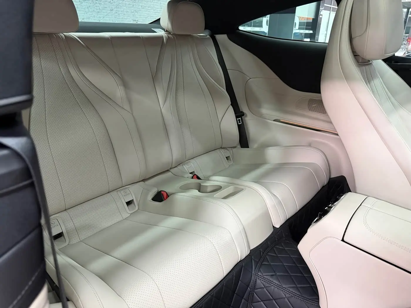 Mercedes-Benz CLE 2025 — Photo 15/19