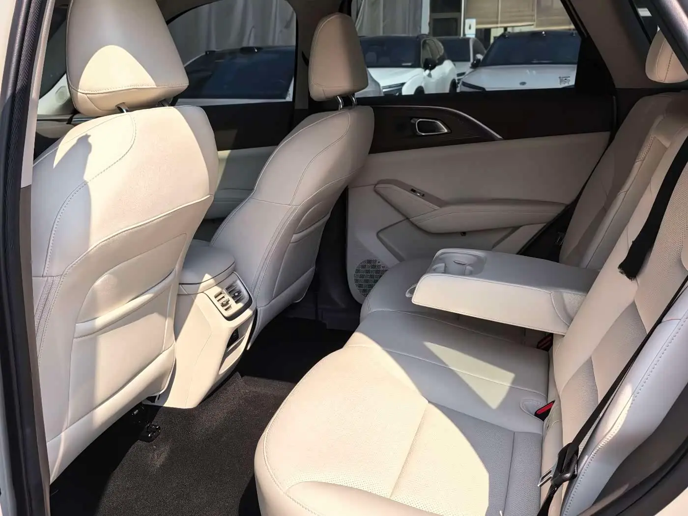 Haval Xiaolong MAX 2026 — Photo 8/16