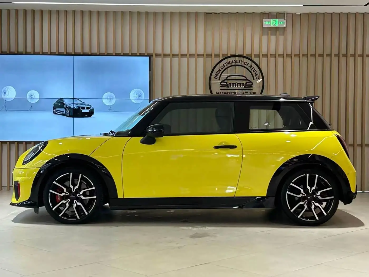 MINI JCW 2025 — Photo 9/12