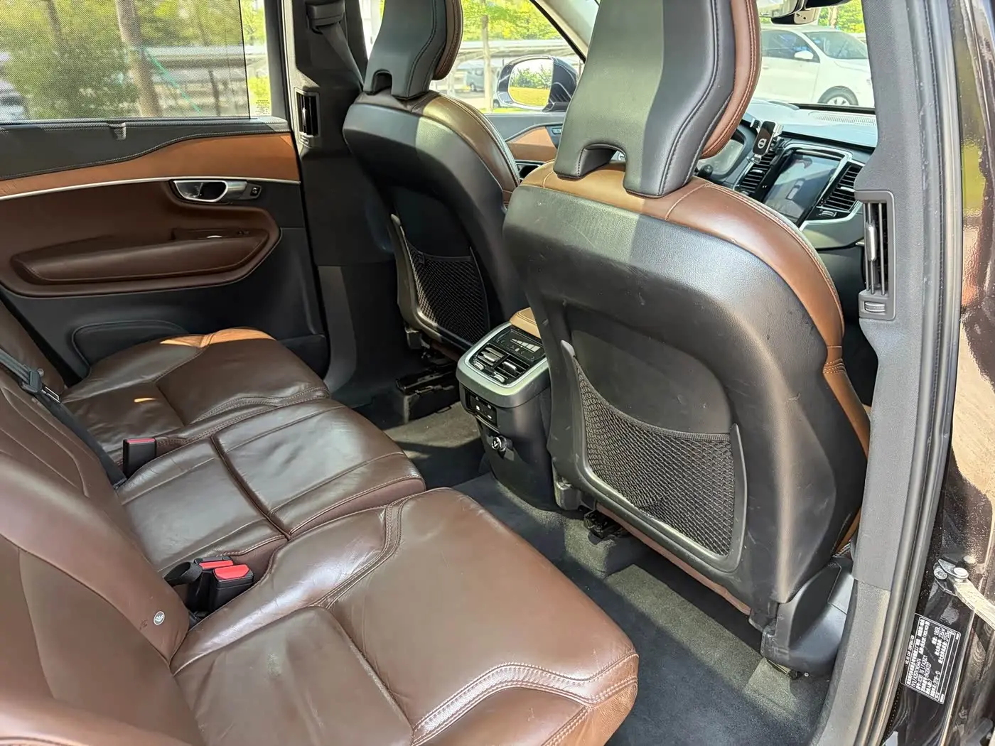 Volvo XC90 2019 — Фото 15/20