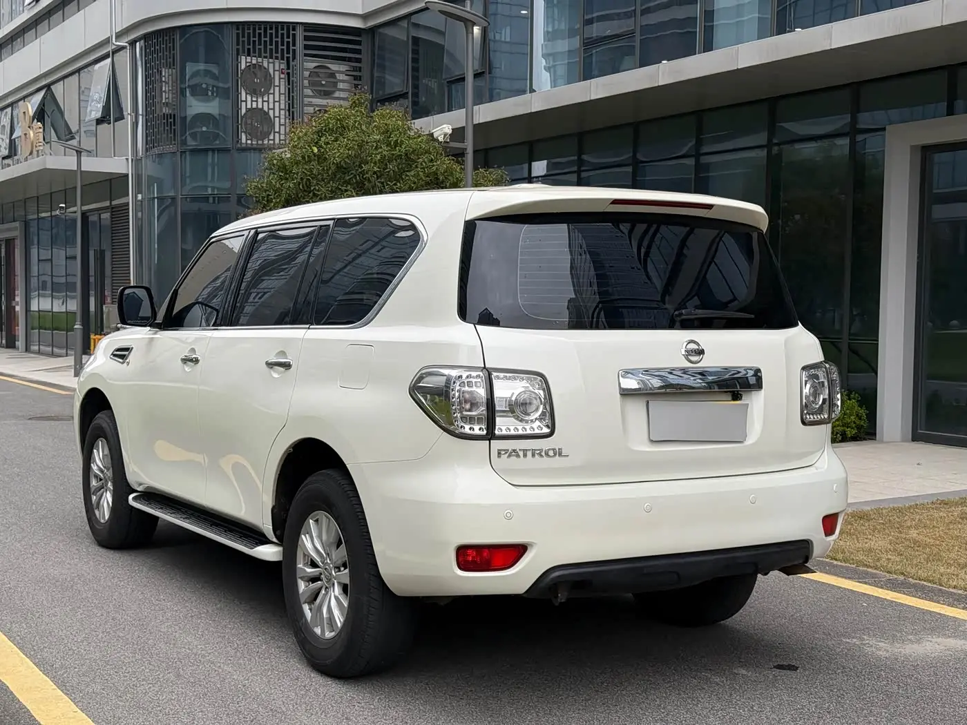 Nissan Patrol 2019 — Şəkil 7/13