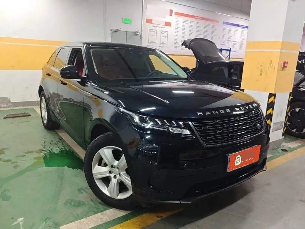 Land Rover Range Rover Velar 2023 — Фото 2/9
