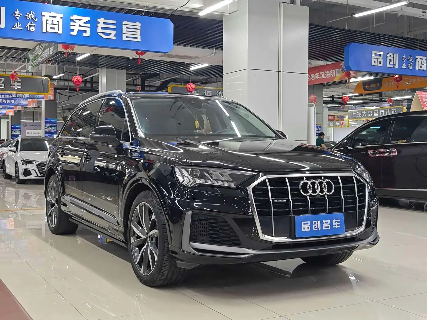 Audi Q7 2023 — ფოტო 3/17