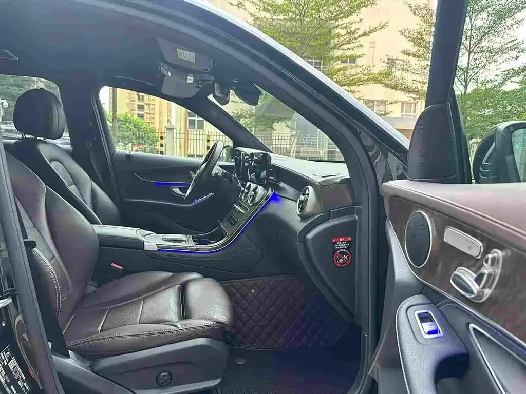 Mercedes-Benz GLC 2020 — Фото 8/10