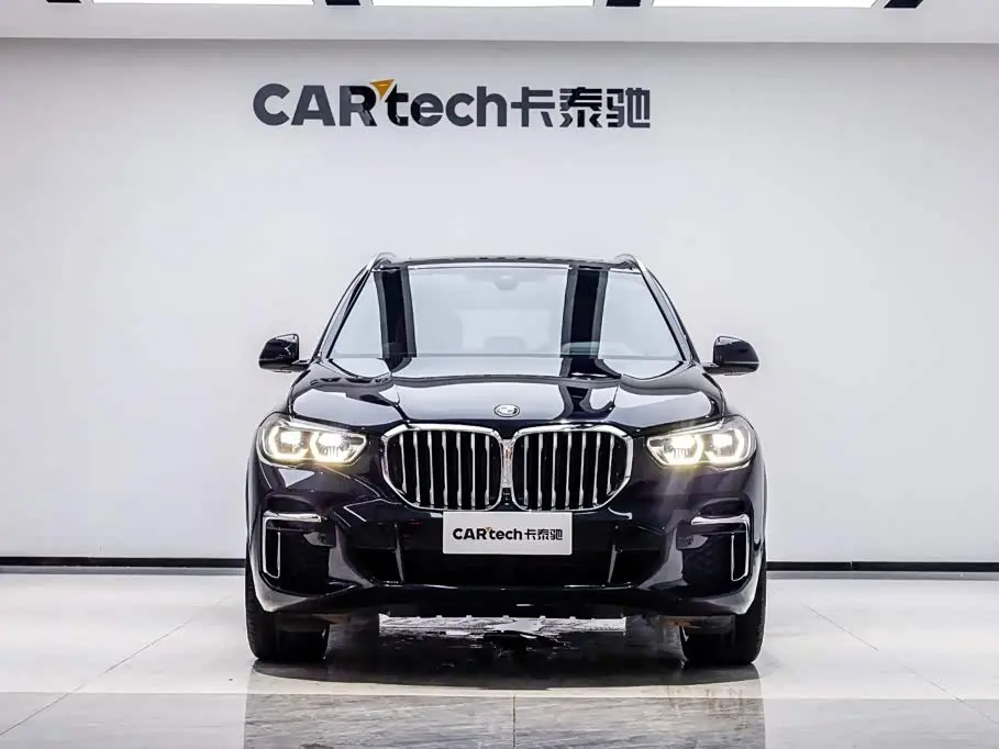 BMW X5 2022 — Photo 2/20