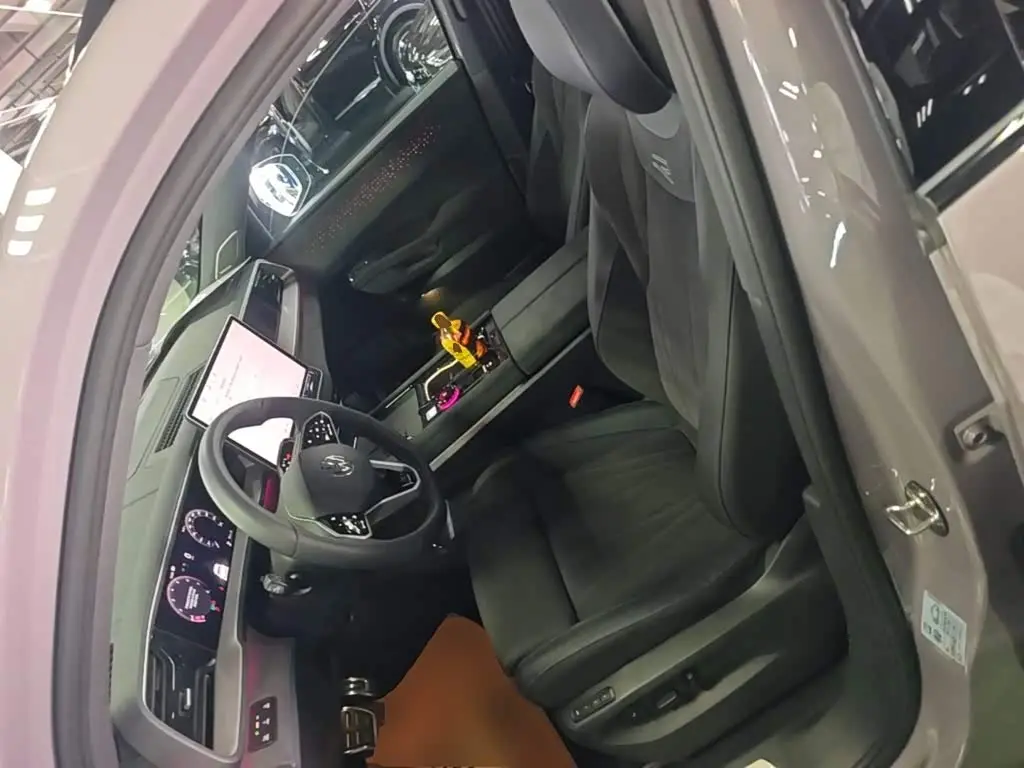 Volkswagen Teramont 2026 — Şəkil 15/20