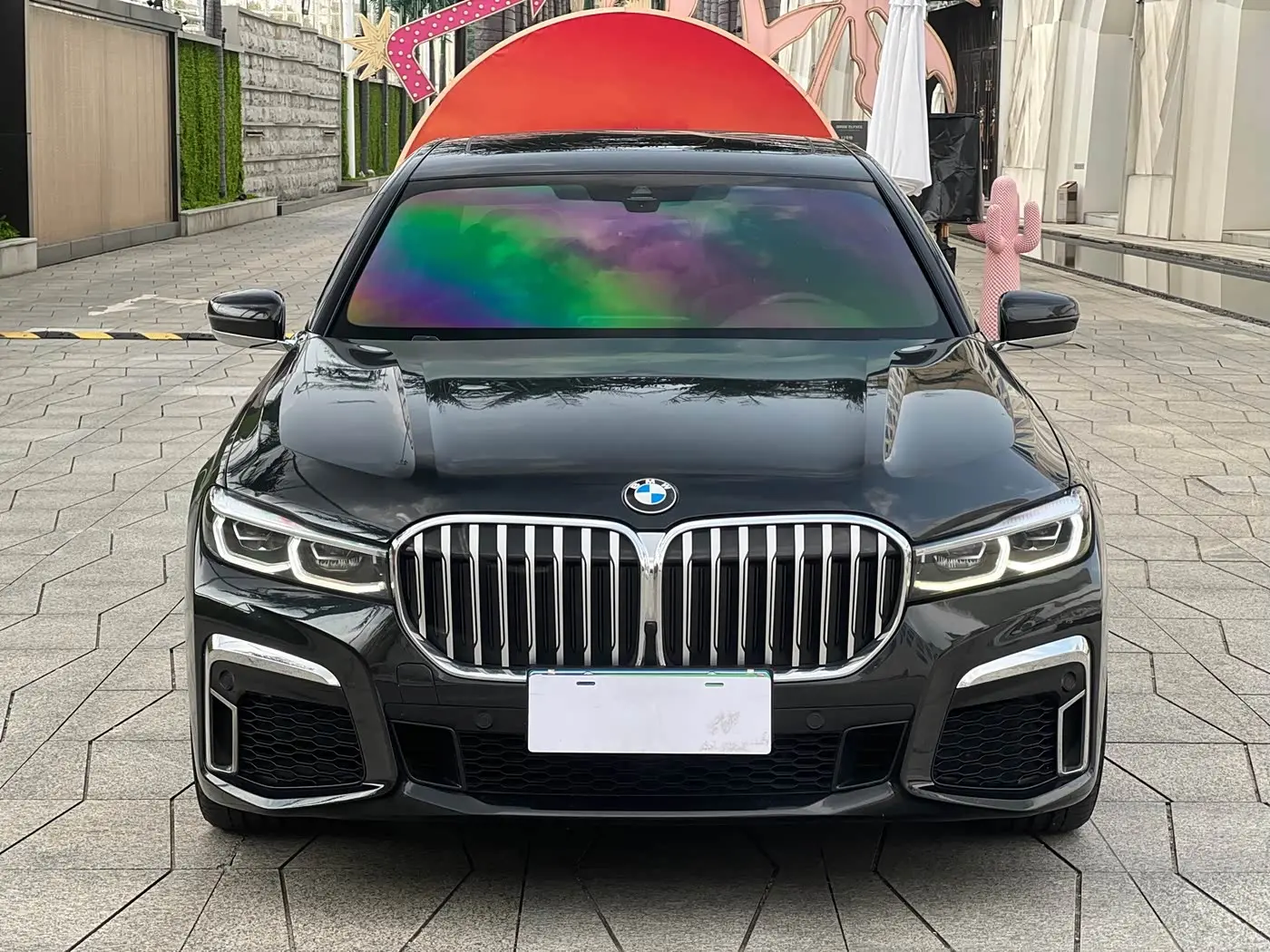BMW 7 Series 2020 — Photo 2/20
