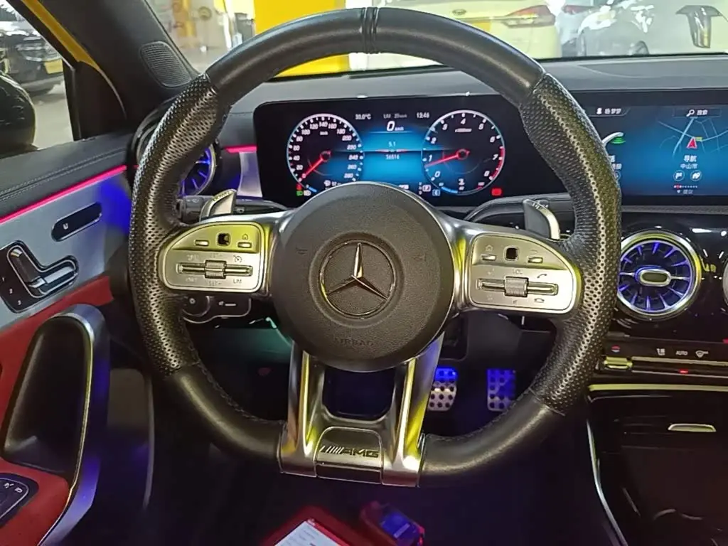 Mercedes-Benz A-Class AMG 2021 — Şəkil 7/20