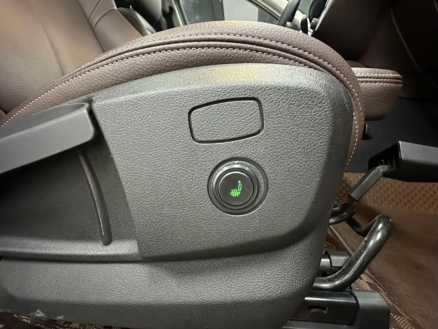 BMW X1 2022 — Фото 7/20