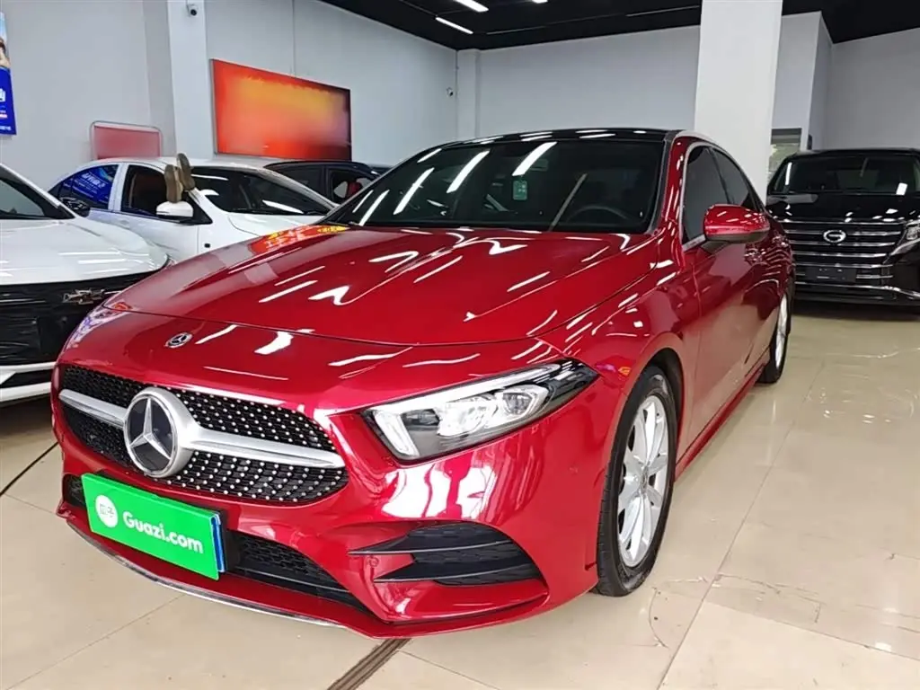 Mercedes-Benz A-Class 2020 — Фото 2/20
