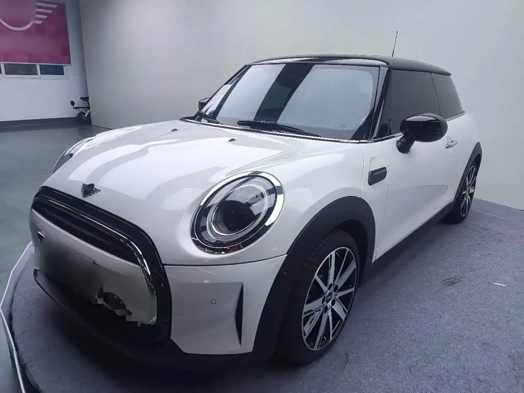MINI MINI, 2024