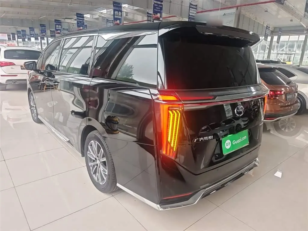 GAC Trumpchi Trumpchi M8 2025 — Photo 5/20