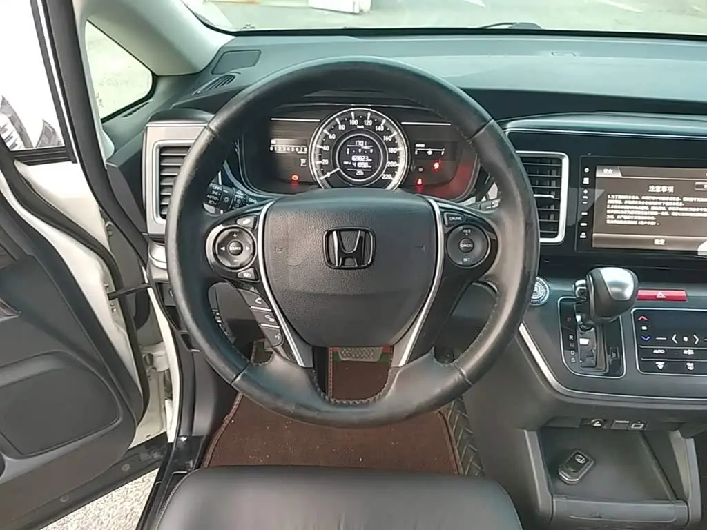 Honda Elysion 2018 — Şəkil 10/19