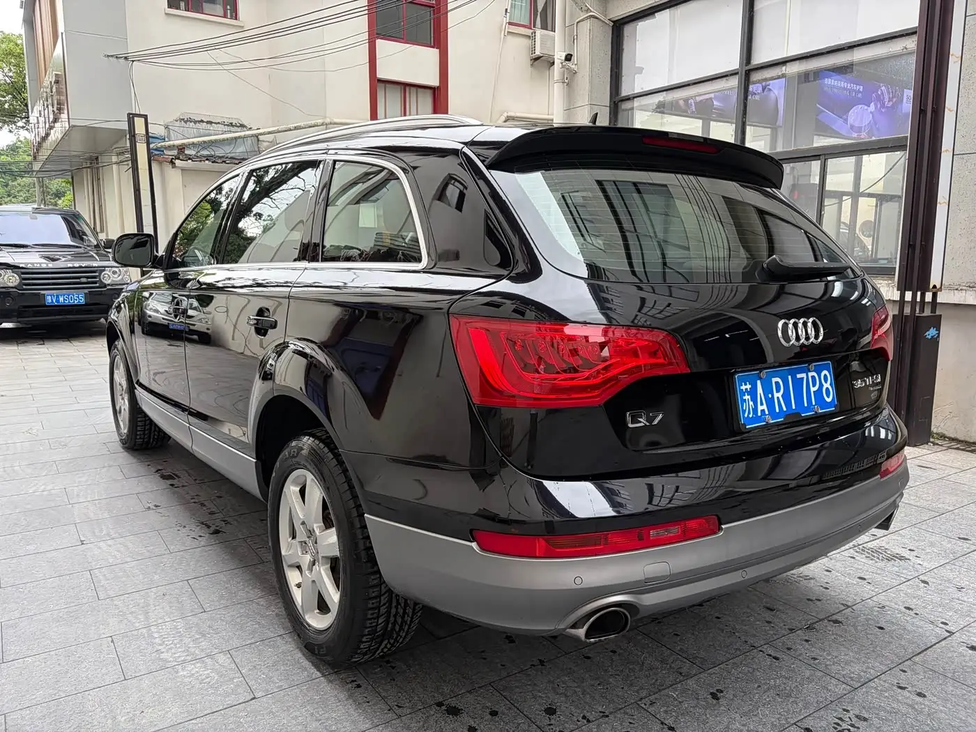 Audi Q7 2014 — Photo 7/20