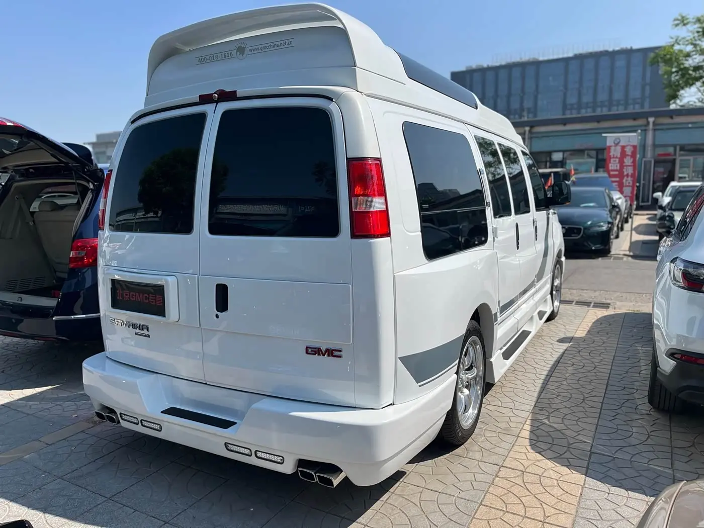 GMC Savana 2020 — Фото 4/20