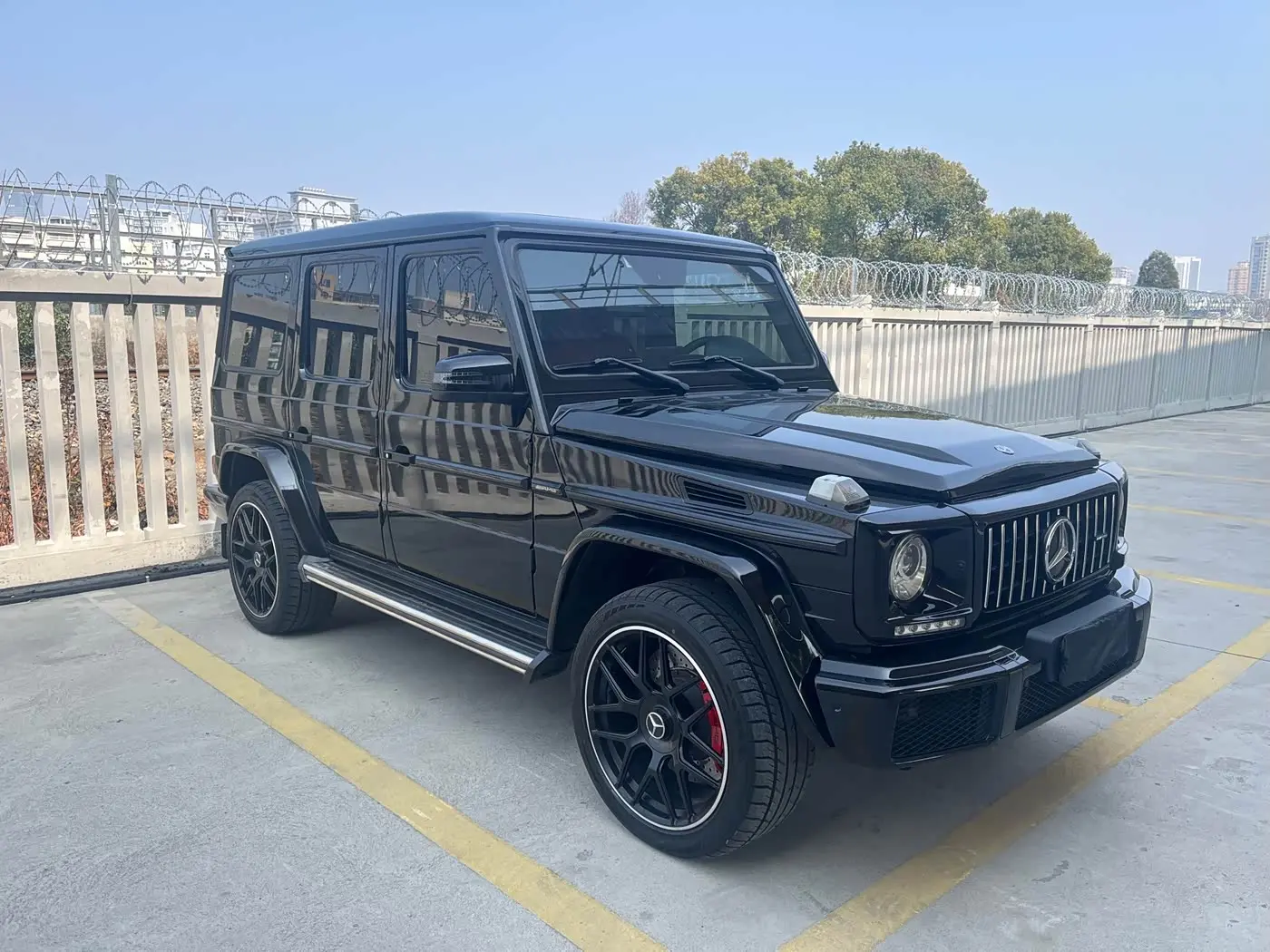 Mercedes-Benz G-Class 2018 — Photo 3/20