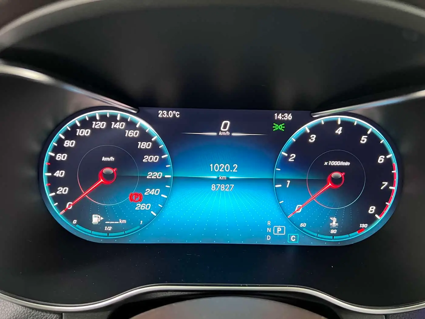 Mercedes-Benz GLC 2020 — Photo 20/20