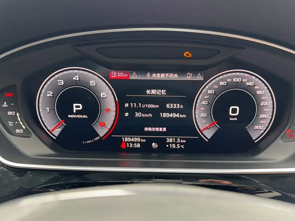Audi A8 2019 — Фото 4/15