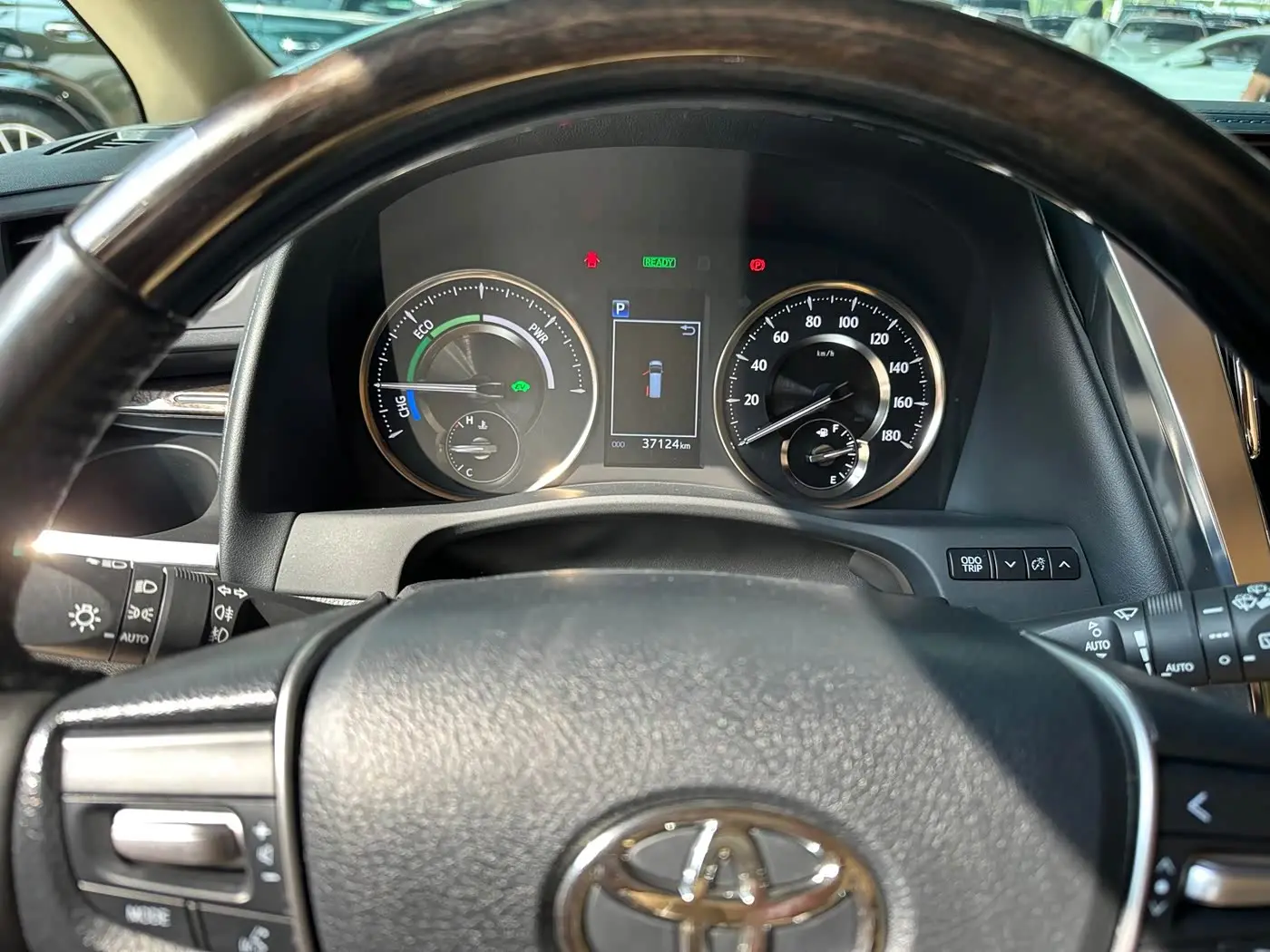 Toyota Vellfire 2020 — Photo 19/19
