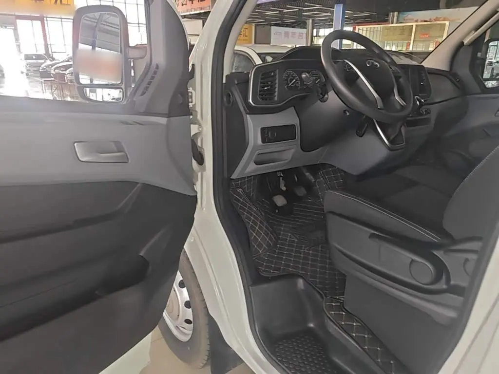 SAIC Maxus Xintu V80 2025 — Фото 15/19