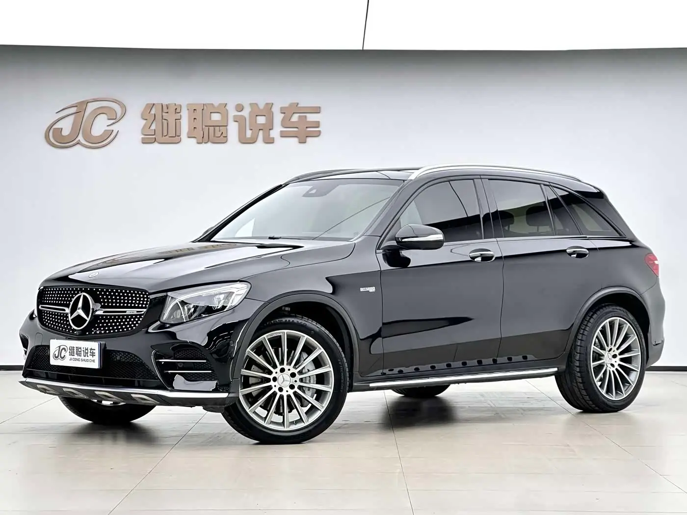 Mercedes-Benz GLC AMG 2018 — Фото 1/17