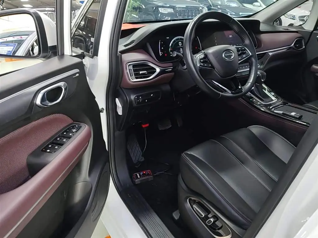GAC Trumpchi Trumpchi M6 2023 — Фото 16/20