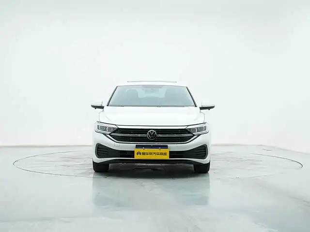 Volkswagen Sagitar, 2025