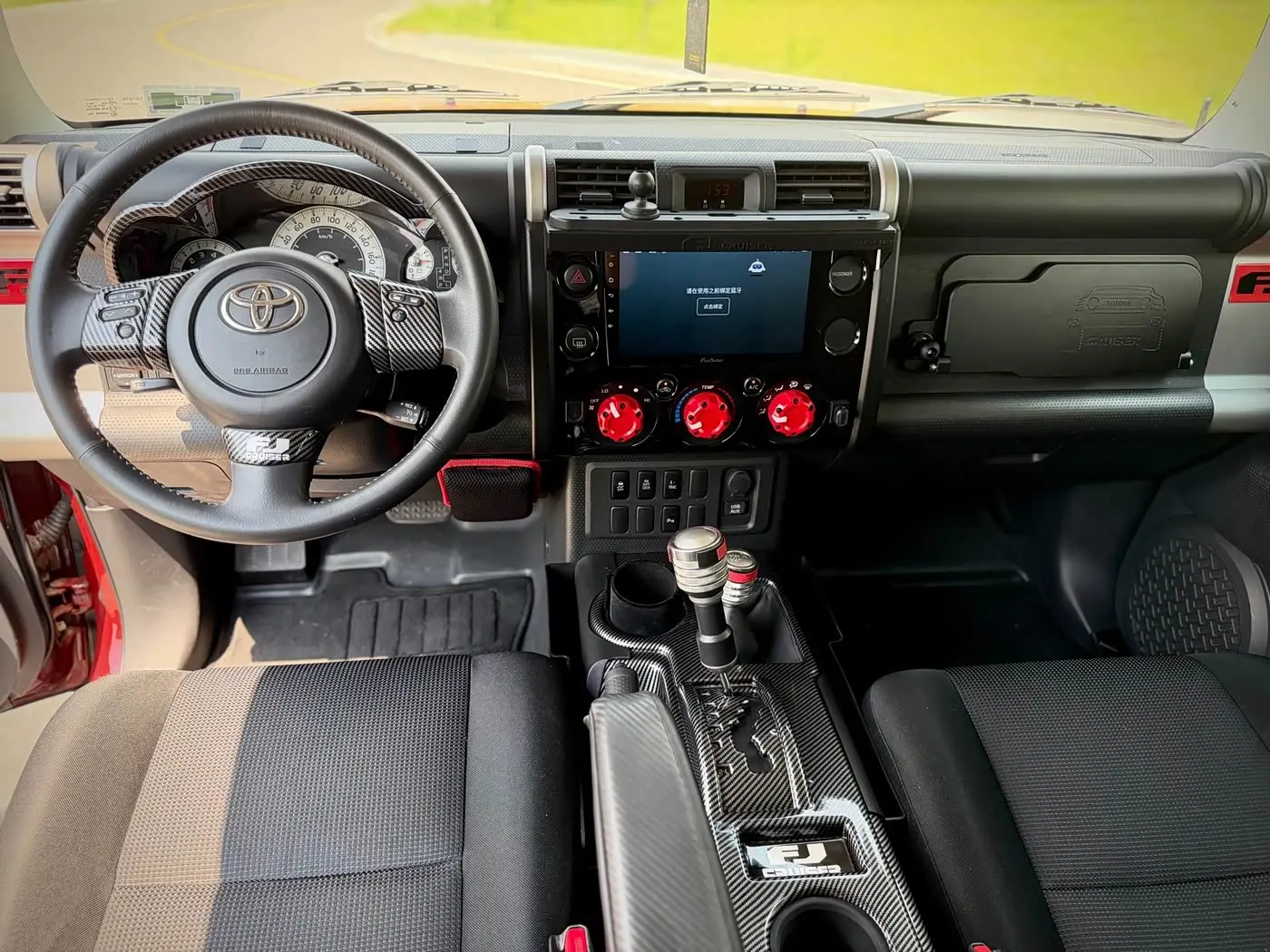 Toyota FJ Cruiser 2011 — Photo 10/14