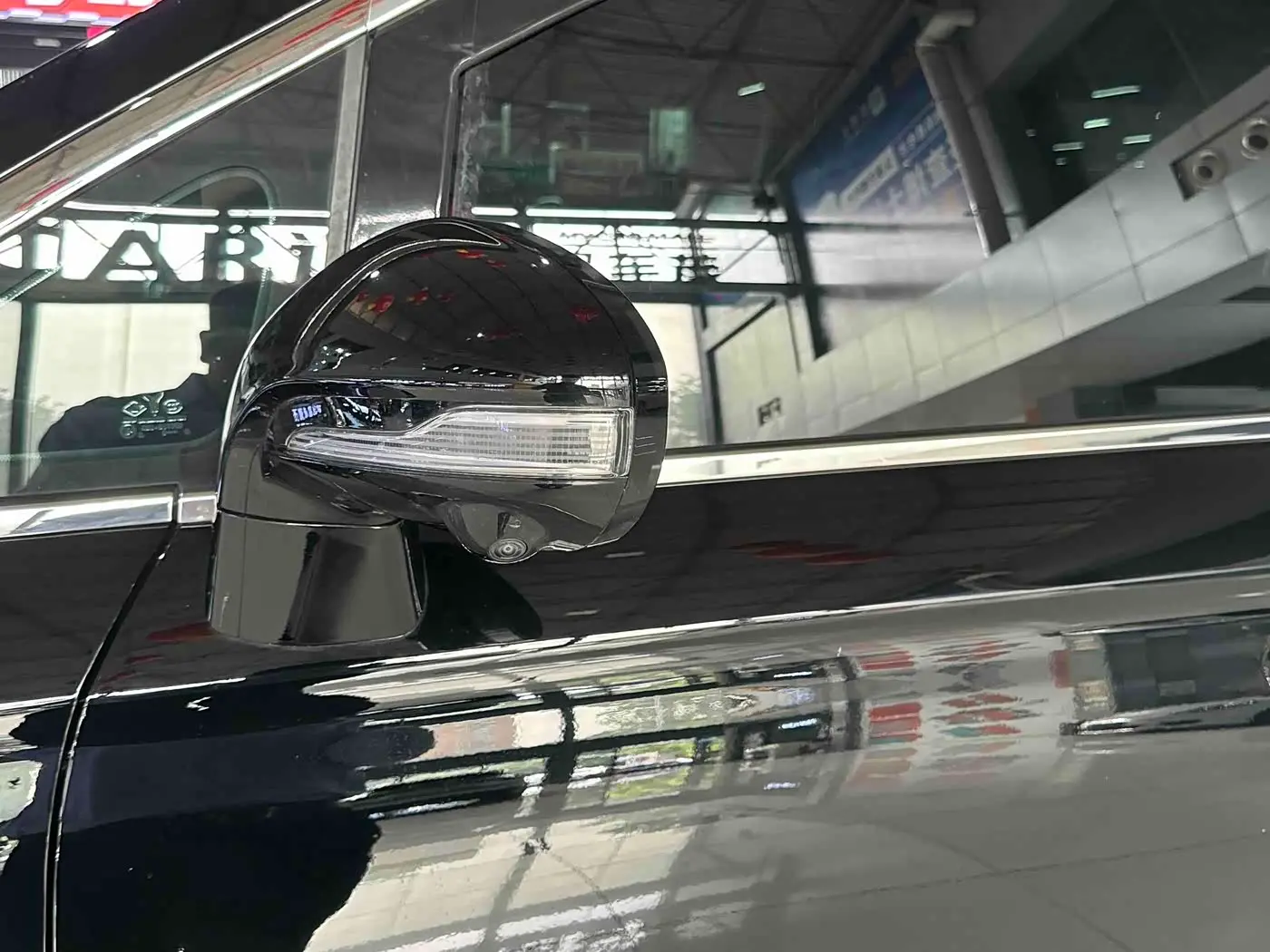 Voyah Auto Voyah Dreamer 2025 — Photo 19/20