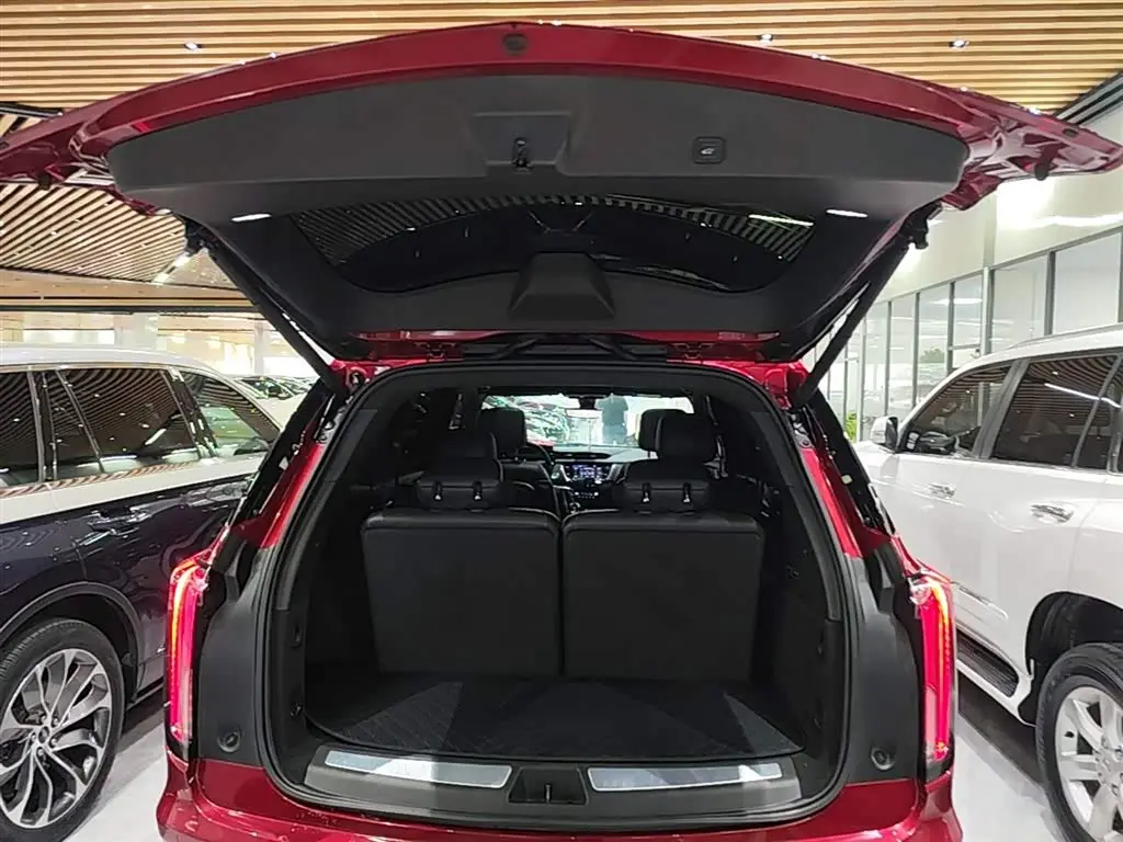 Cadillac XT6 2024 — Photo 19/20