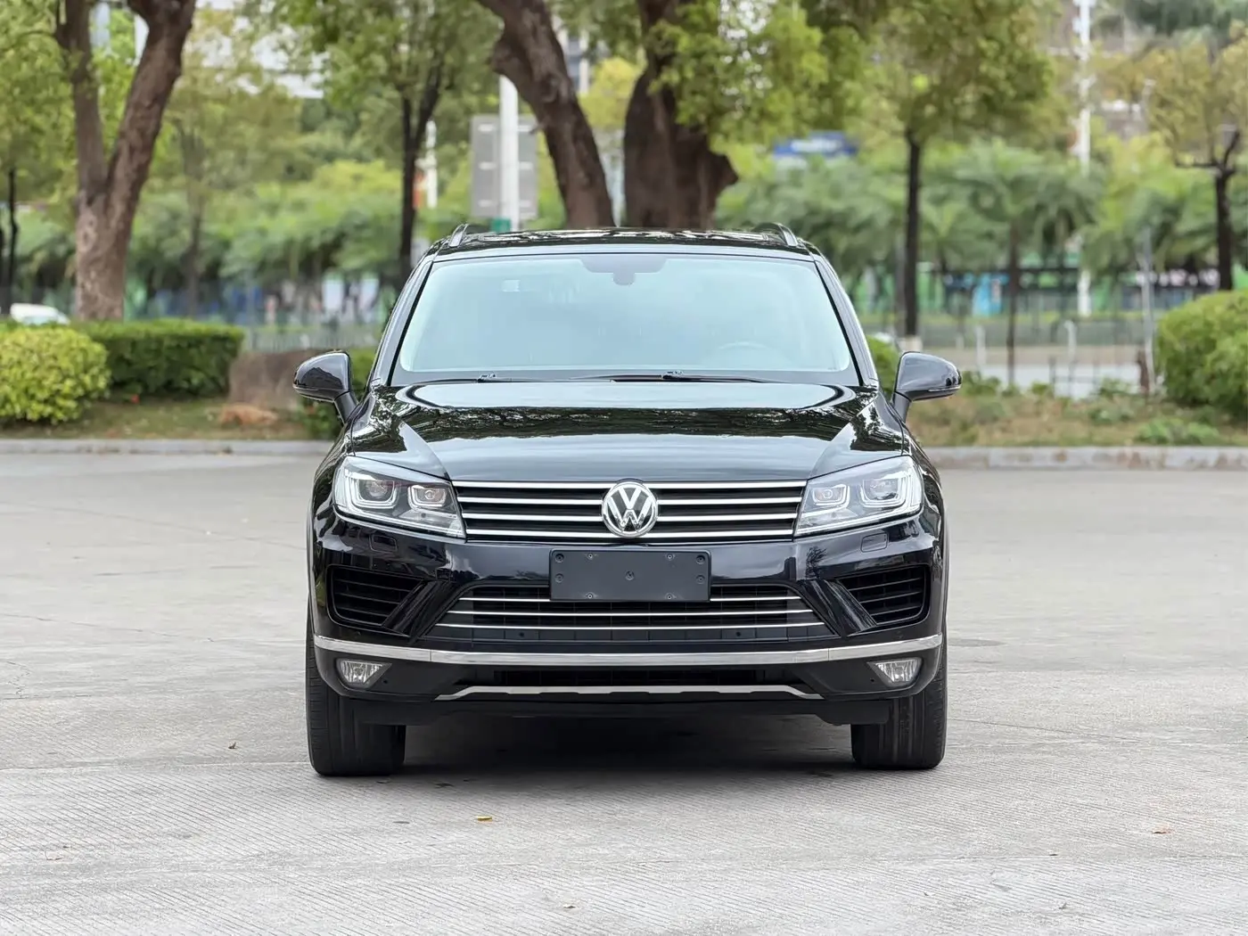 Volkswagen Touareg 2017 — Photo 2/20